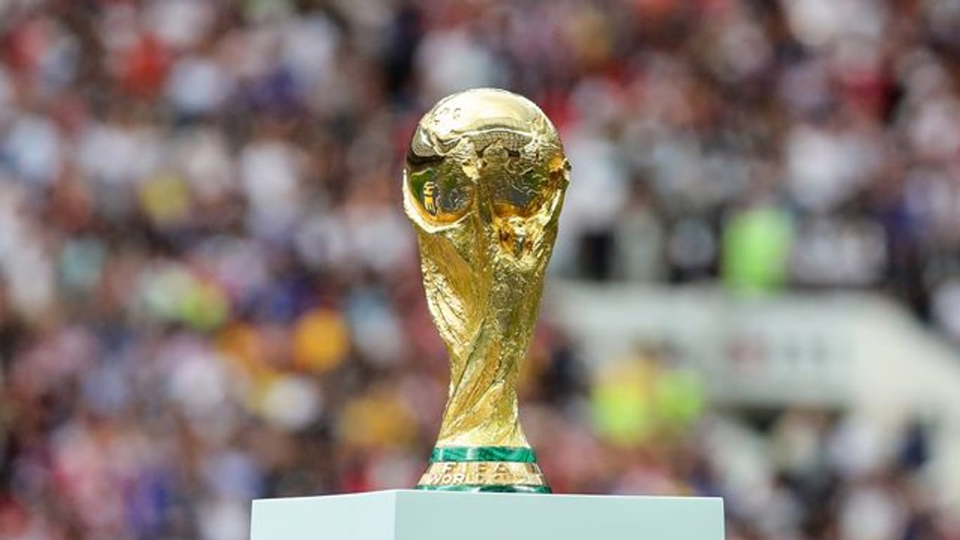 Deutschland bei der Auslosung der WM-Qualifikationsgruppen in Lostopf 1 gesetzt.