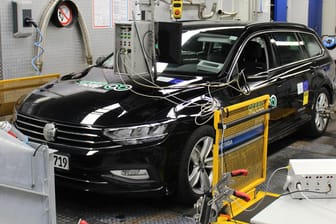 VW Passat auf dem Prüfstand: Die Initiative Green NCAP hat 24 aktuelle Modelle getestet.