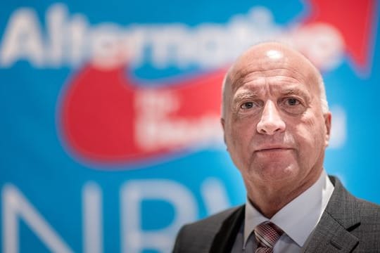Rüdiger Lucassen (AfD), Bundestagsabgeordneter hat die Delegierten vor dem umstrittenen Präsenz-Bundesparteitag in Kalkar aufgerufen, die Corona-Auflagen einzuhalten.