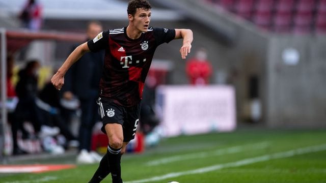 Benjamin Pavard kehrt erstmals seit seinem Wechsel zum FC Bayern nach Stuttgart zurück. Benjamin Pavard kehrt erstmals seit seinem Wechsel zum FC Bayern nach Stuttgart zurück.