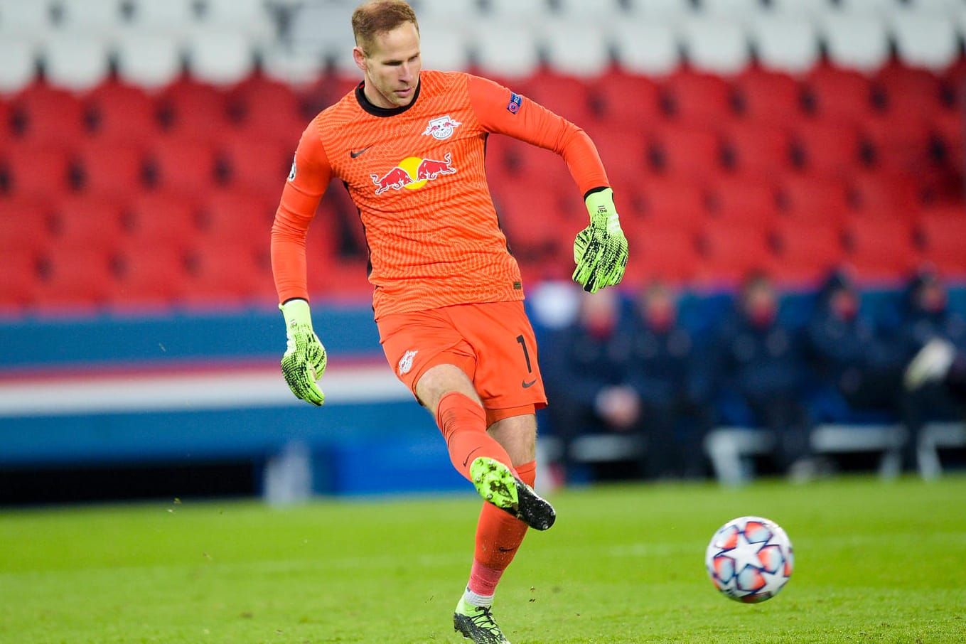 Peter Gulacsi: Der ungarische Nationaltorwart spielt seit 2015 bei RB Leipzig.