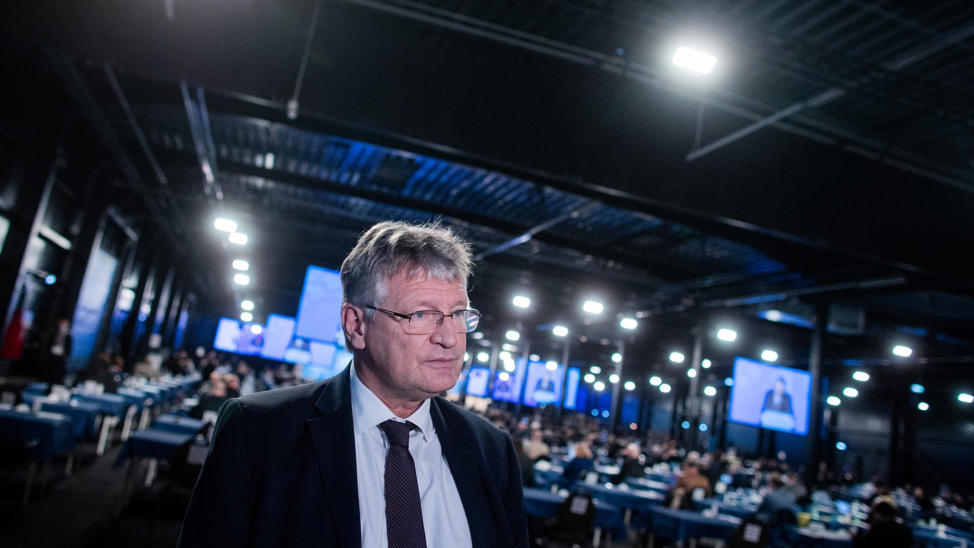 Parteitag in Kalkar: Jörg Meuthen, Bundessprecher, gibt ein Interview.