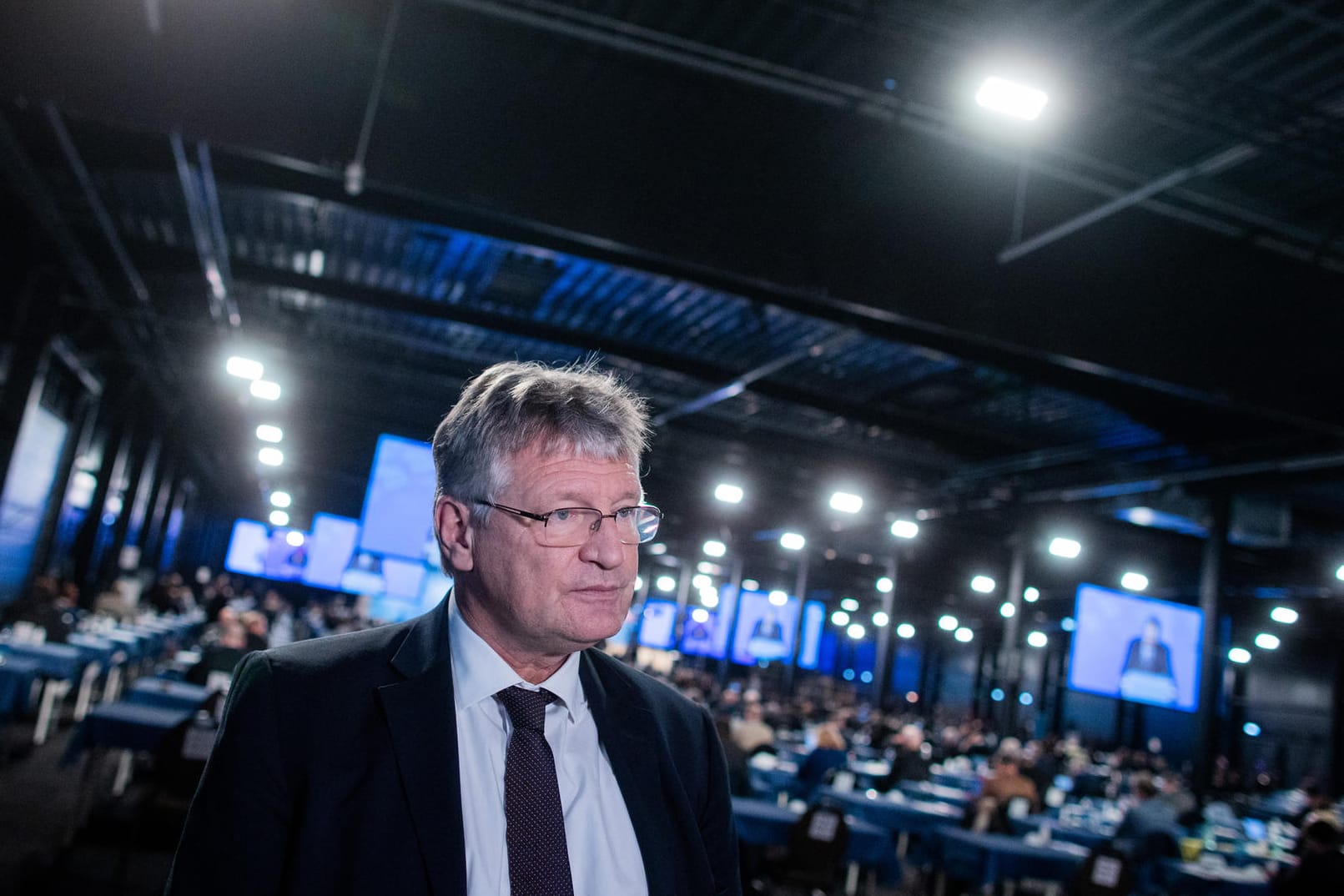 Parteitag in Kalkar: Jörg Meuthen, Bundessprecher, gibt ein Interview.