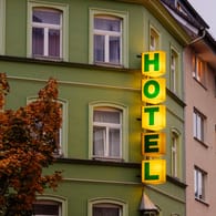 Hotel in der Kölner Südstadt: Nordrhein-Westfalen will die Hotels für die Weihnachtszeit öffnen.