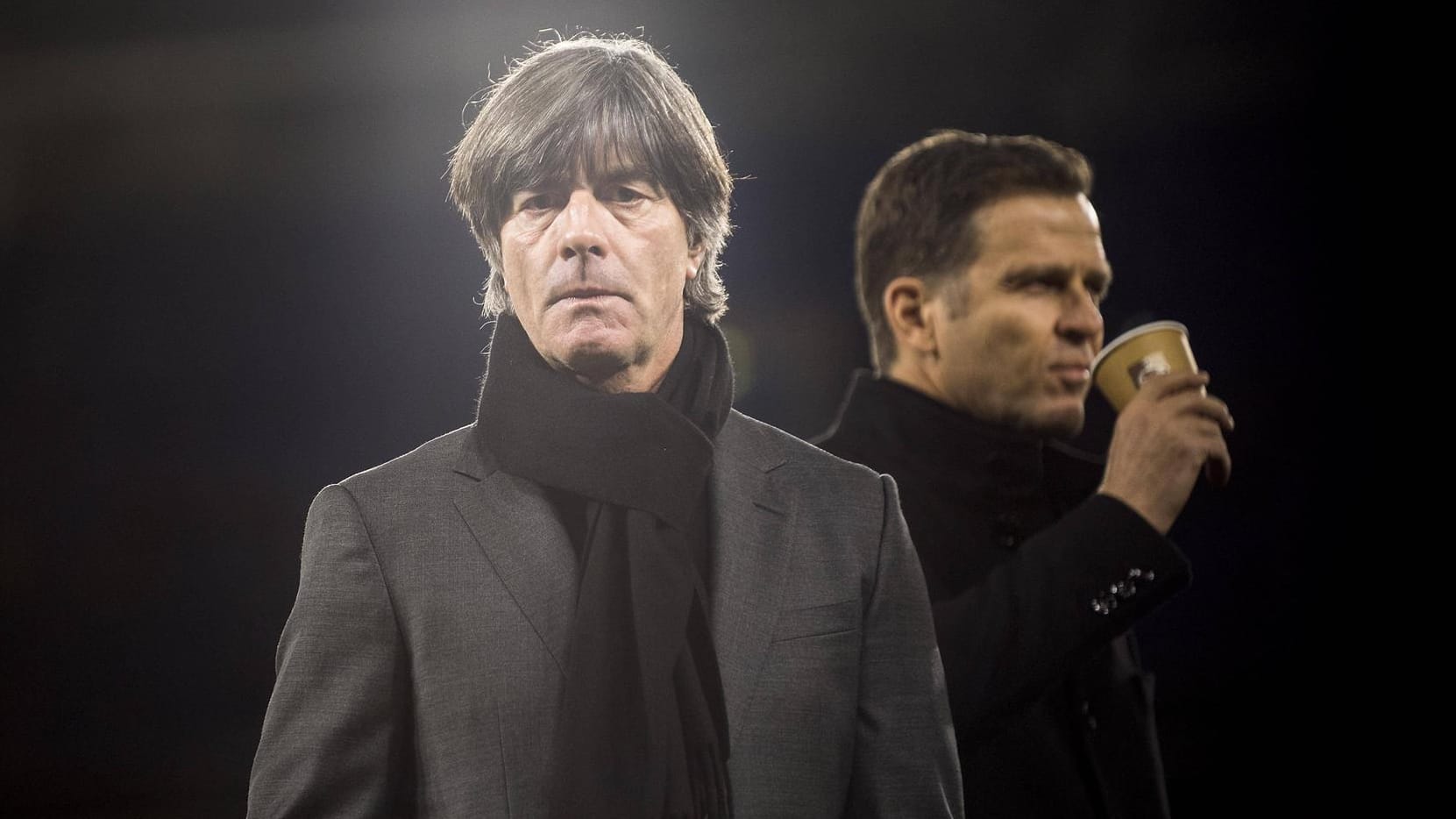 Joachim Löw (l.) und Oliver Bierhoff: Beim DFB geht es wie gewohnt weiter.