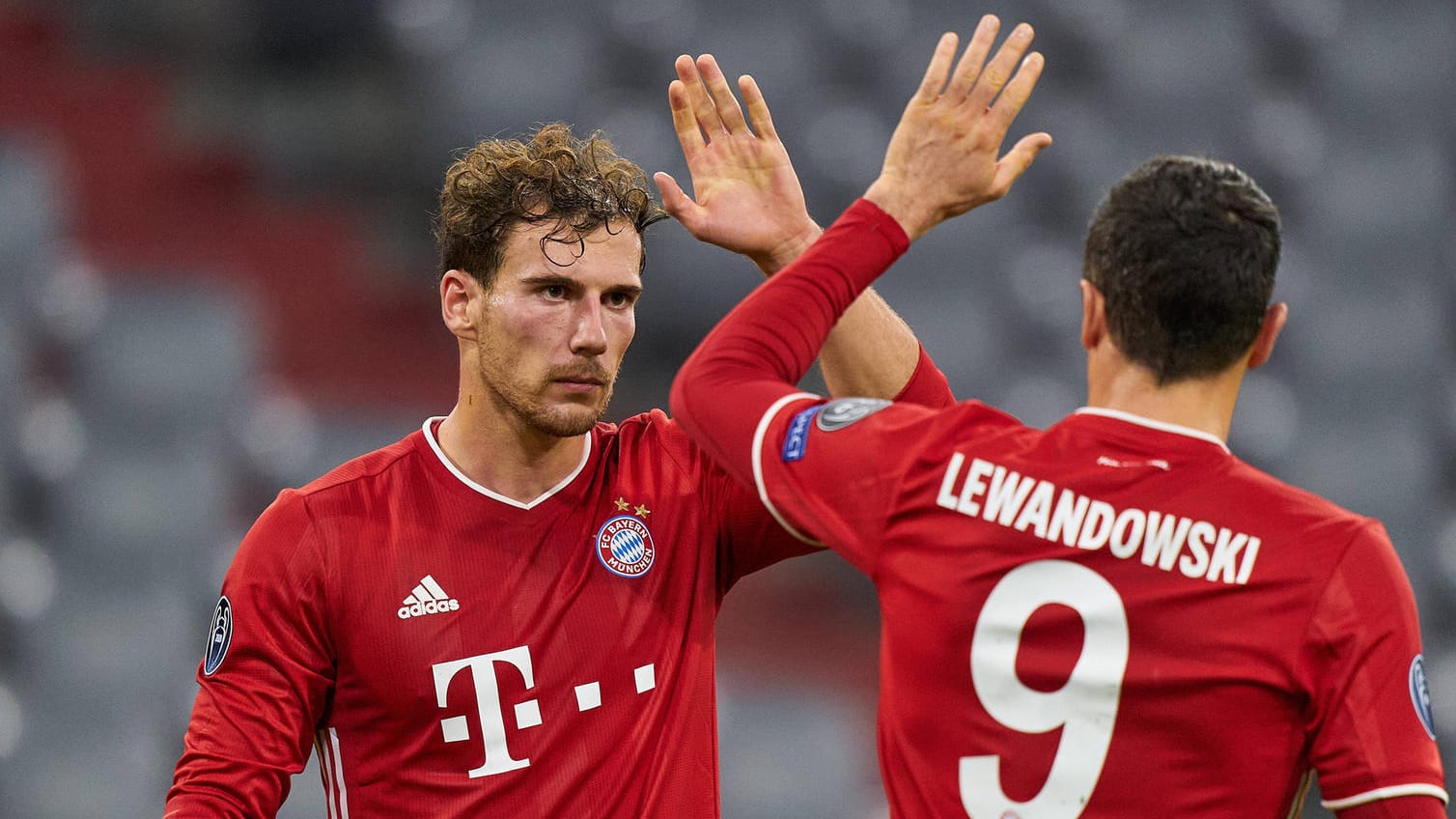 Leon Goretzka und Robert Lewandowski (v.l.): Auch in Madrid wollen sich die Bayern-Stars nach Treffern gegen Atletico abklatschen.