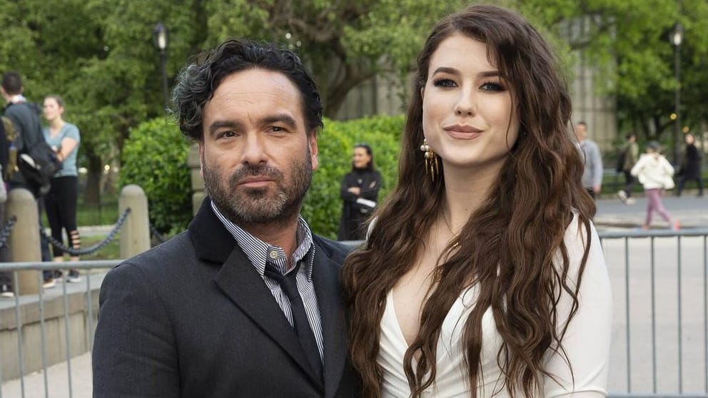 Johnny Galecki und Alaina Meyer im Mai 2019.