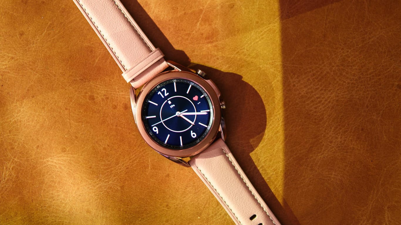 Die Galaxy Watch 3 von Samsung ist heute bei Media Markt und Otto im Angebot.