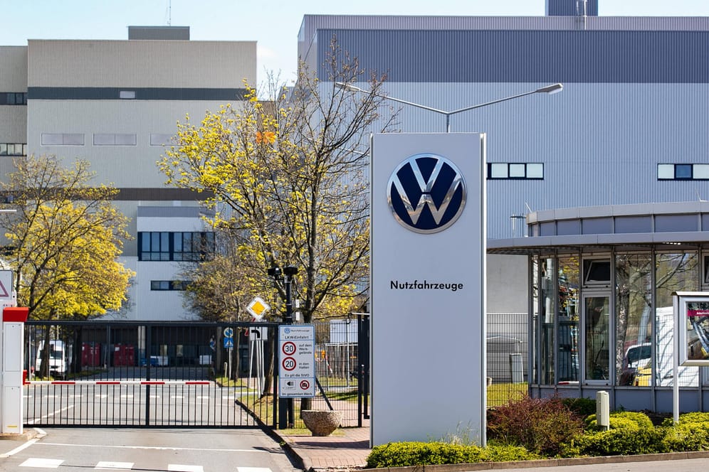 Das VW-Werk in Hannover: Die 169 Mitarbeiterinnen der Motorsport-Sparte sollen in die Volkswagen AG integriert werden.