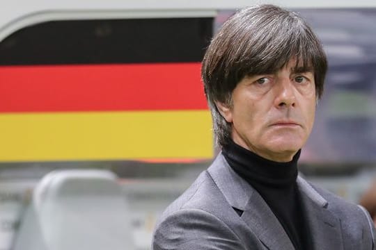 Bundestrainer Joachim Löw bleibt Cheftrainer der deutschen Nationalmannschaft - zumindest bis zur Europameisterschaft im kommenden Sommer.