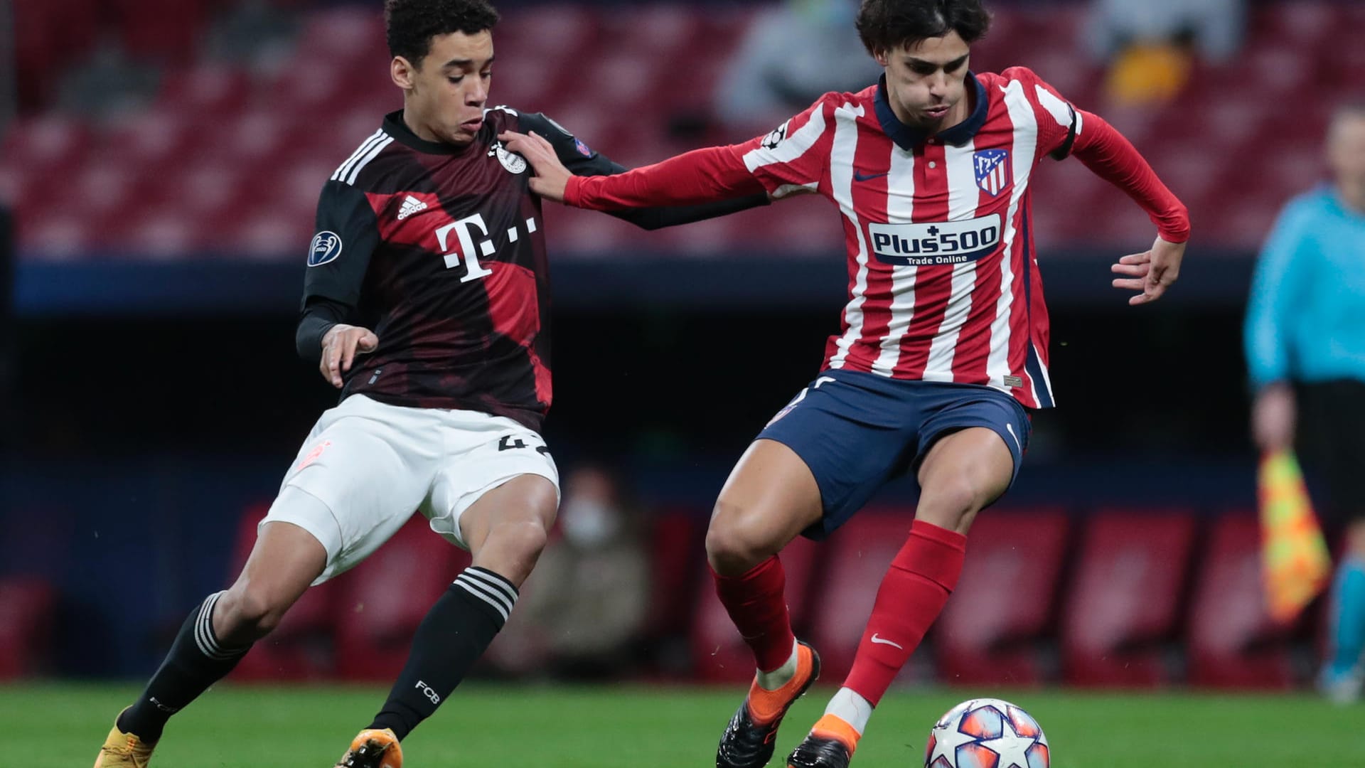 Champions League: Joao Felix (re.) erzielte das 1:0 für Atletico.