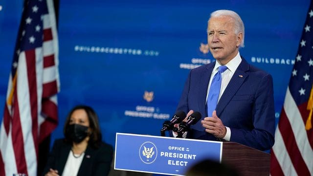 Joe Biden hat den Kampf gegen die Corona-Pandemie zu seiner Priorität erklärt. Joe Biden hat den Kampf gegen die Corona-Pandemie zu seiner Priorität erklärt.