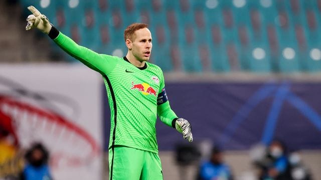 Peter Gulacsi hält einen Sieg mit RB Leipzig beim FC Bayern München für realistisch. Peter Gulacsi hält einen Sieg mit RB Leipzig beim FC Bayern München für realistisch.