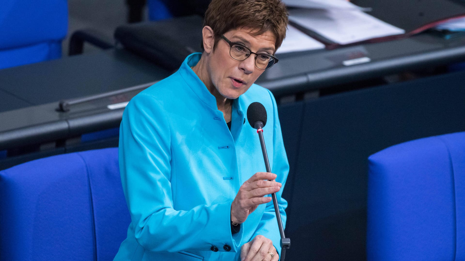 Verteidigungsministerin Annegret Kramp-Karrenbauer: Sie beteuert dem Fall entschieden nachzugehen.