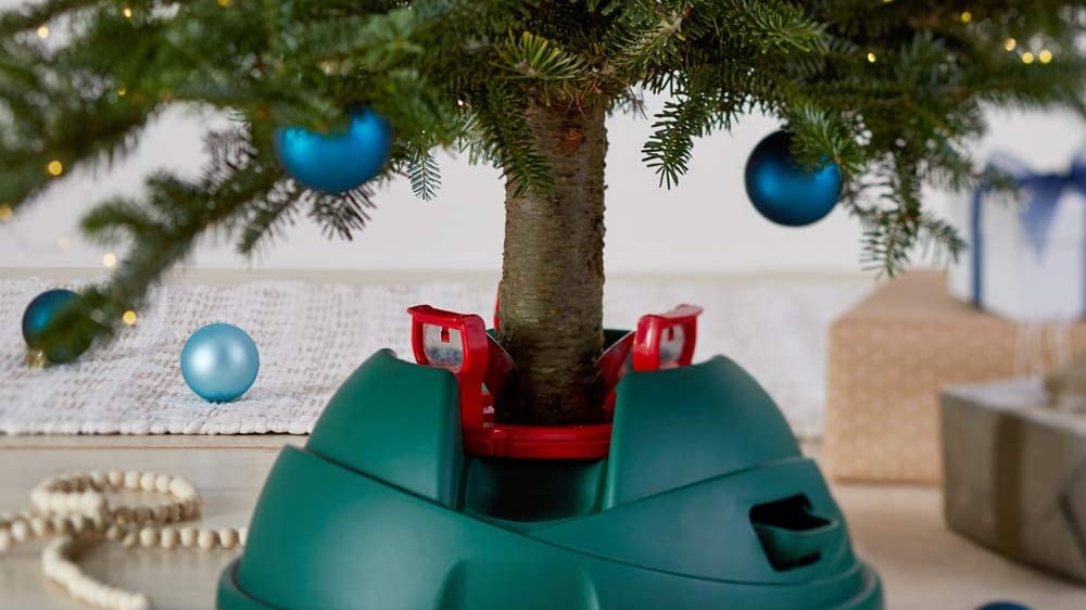 Mit dem richtigen Christbaumständer steht Ihr Weihnachtsbaum sicher und gerade an seinem Platz.