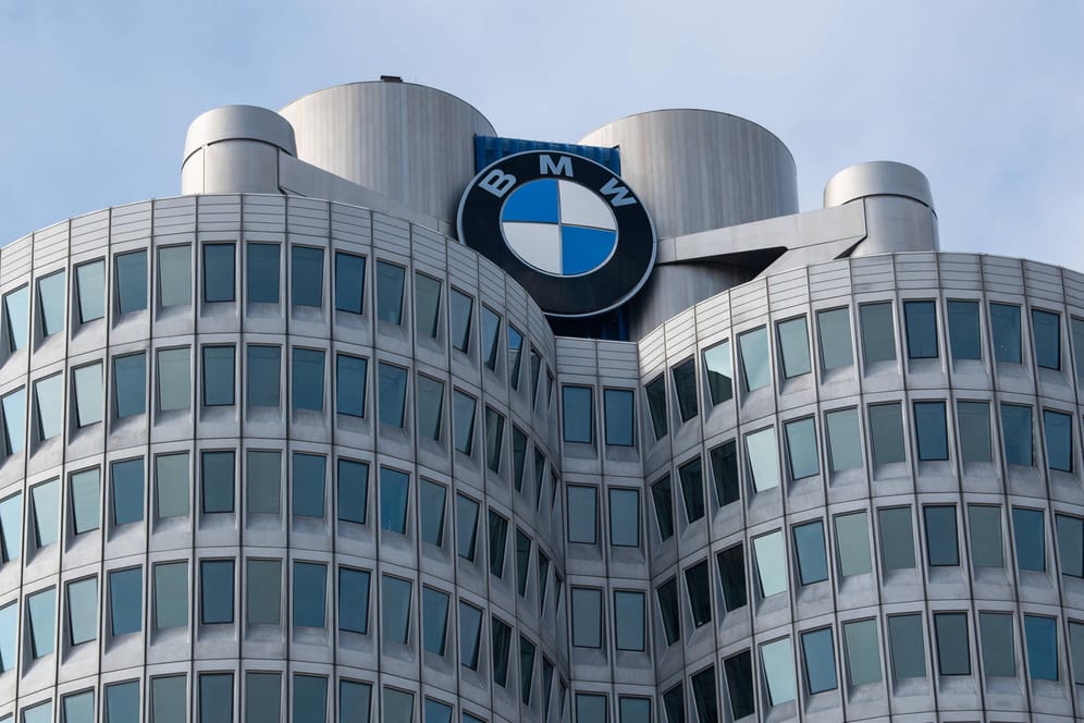 Die Firmenzentrale der BMW AG in München: das Unternehmen steigt aus der Formel E aus.