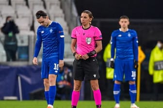 Schiedsrichterin Stéphanie Frappart leitete die Partie zwischen Juventus Turin und Dynamo Kiew.