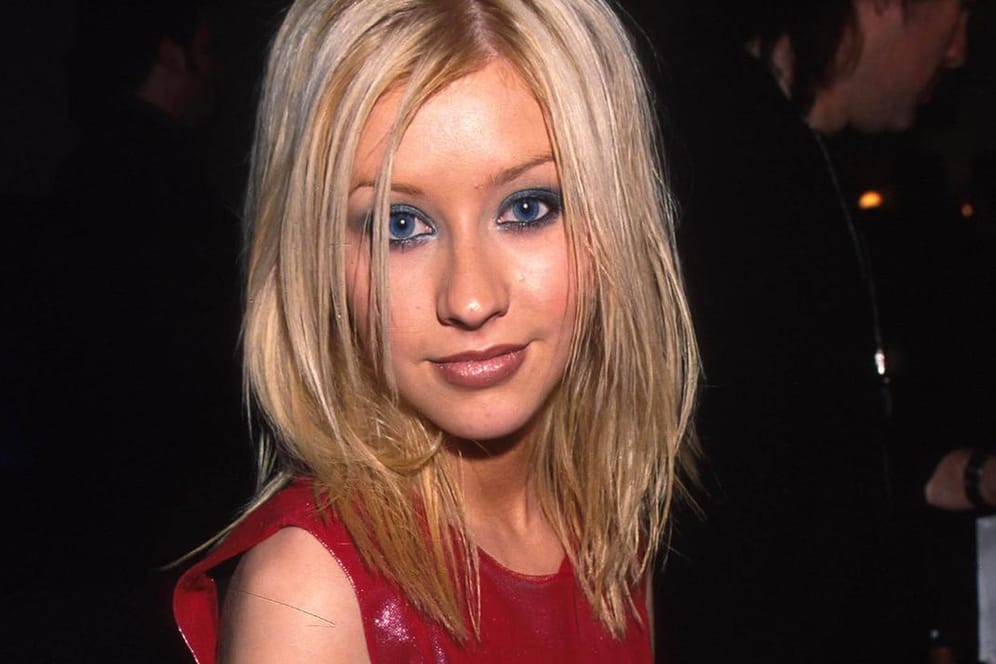 Christina Aguilera: So sah die Sängerin im Jahr 1999 aus. Damals hatte sie karrieretechnisch ihren Durchbruch.
