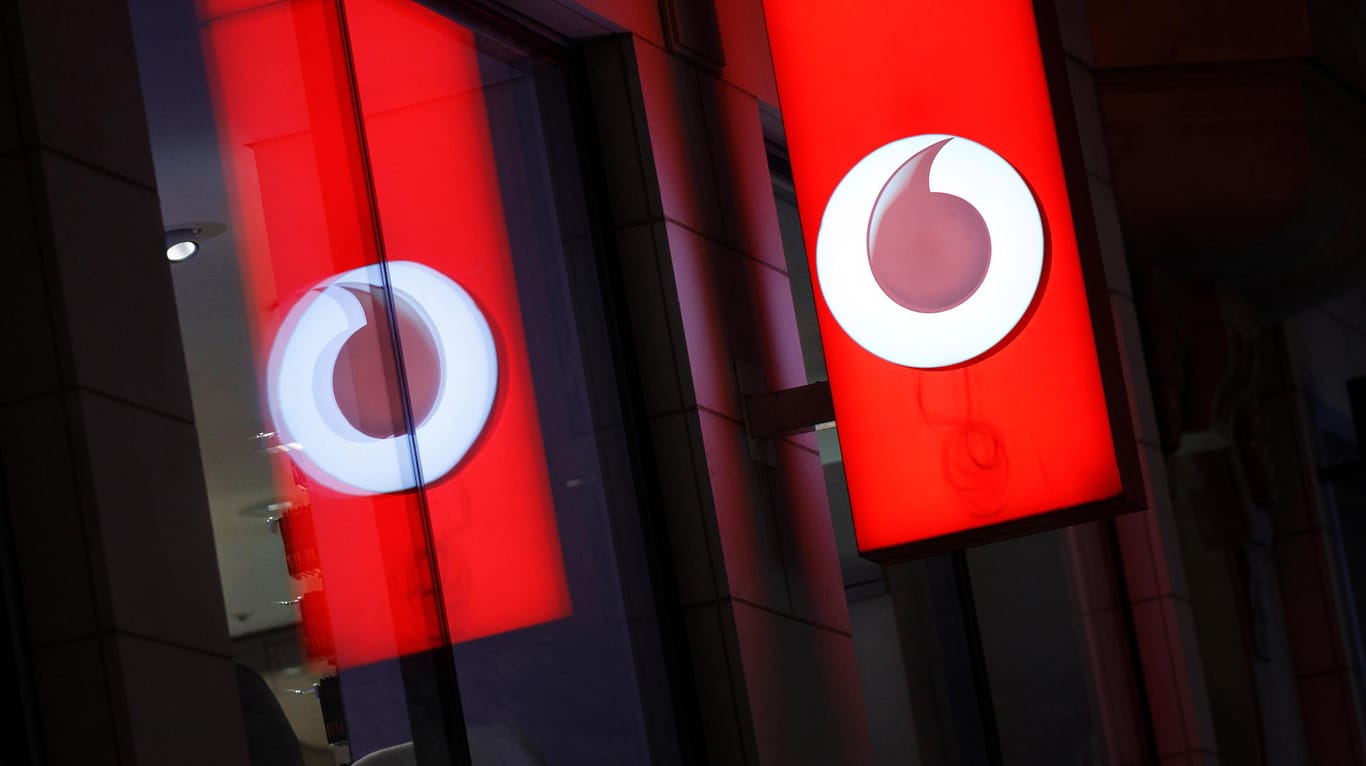 Vodafone-Filiale: Der Provider soll Verträge mit unseriösen Methoden abgeschlossen haben.