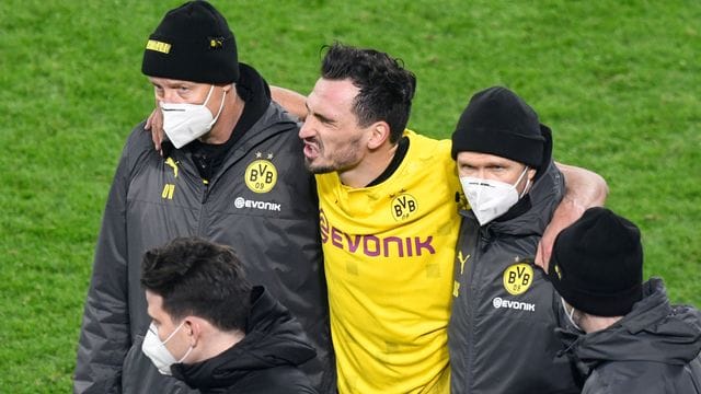 Die Dortmunder bangen um einen Einsatz von Mats Hummels.