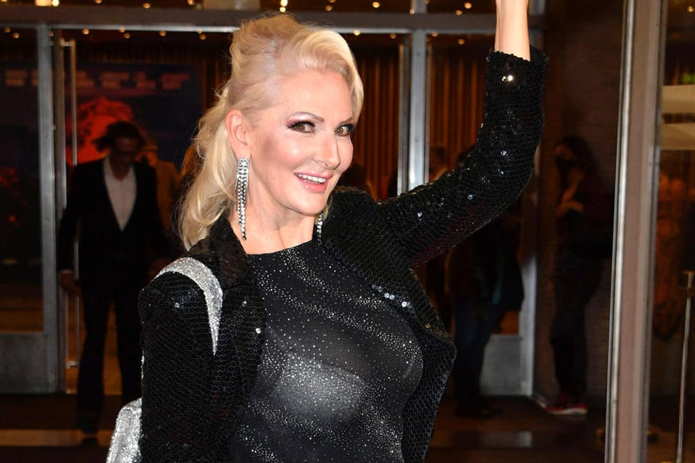Desiree Nick: Die Entertainerin teilt mit ihren Fans ein altes Foto.