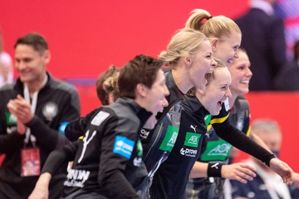 Die DHB-Frauen hatten das Auftaktspiel bei der EM mit 22:19 gegen Rumänien gewonnen.