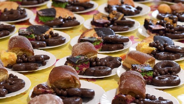 Kuchen und Lebkuchen im "Restaurant des Herzens" in Erfurt: Auch in diesem Jahr startet die Aktion wieder – allerdings unter anderem Namen.