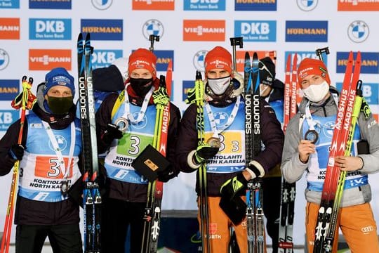 Erik Lesser, Roman Rees, Arnd Peiffer und Benedikt Doll (l-r) wurden Dritte.