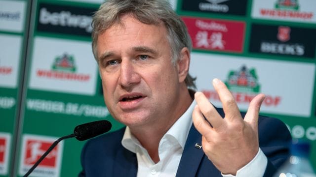 Marco Bode, Aufsichtsratschef von Fußball-Bundesligist Werder Bremen, spricht bei einer Pressekonferenz.