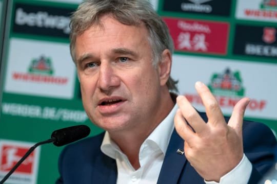 Marco Bode, Aufsichtsratschef von Fußball-Bundesligist Werder Bremen, spricht bei einer Pressekonferenz.