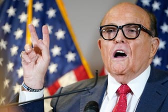 Rudy Giuliani ist ein treuer Weggefährte von Trump, brachte ihn aber bereits mehrfach in Schwierigkeiten.
