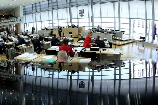 Blick in den Plenarsaal des Landtags von Sachsen-Anhalt.