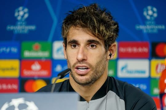 Javi Martínez verletzte sich am Oberschenkel.