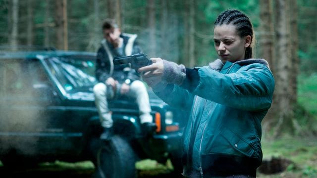Sofia Modica (Emma Preisendanz) hat ihr altes Leben hinter sich gelassen. Sofia Modica (Emma Preisendanz) hat ihr altes Leben hinter sich gelassen.