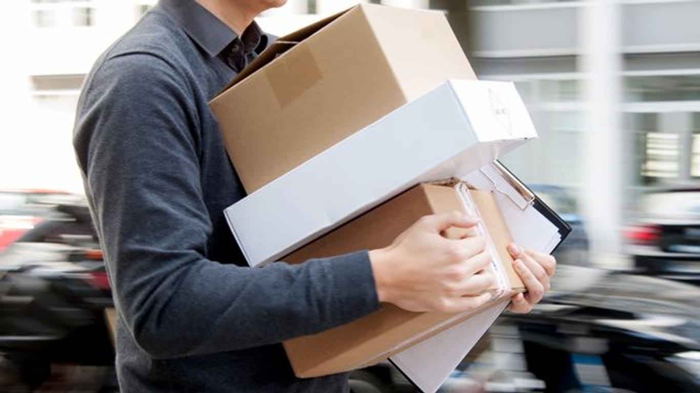 Bestellung ins Büro: Zu viele Pakete an Empfang oder in der Poststelle können den Betriebsablauf stören.