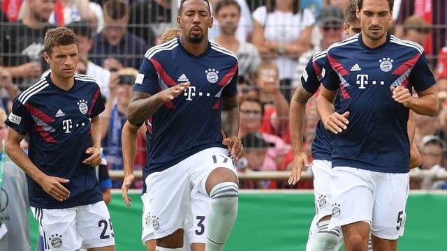 Löw sieht "im Moment" keine Veranlassung für eine Rückkehr der Ex-Weltmeister Thomas Müller (l-r) Jérôme Boateng und Mats Hummels. Löw sieht "im Moment" keine Veranlassung für eine Rückkehr der Ex-Weltmeister Thomas Müller (l-r) Jérôme Boateng und Mats Hummels.