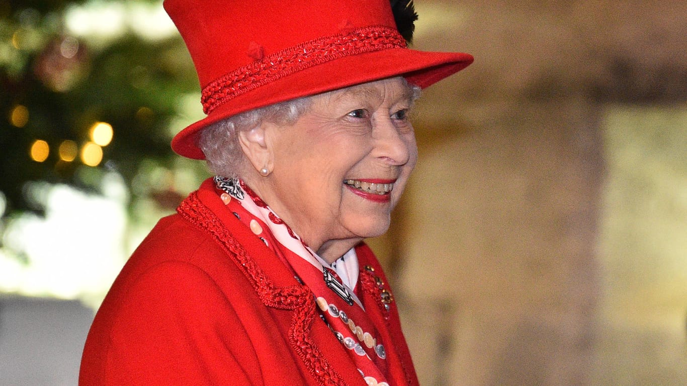 Queen Elizabeth: Das Oberhaupt des britischen Königshauses traf sich mit Prinz Charles und Camilla, sowie William und Kate im Windsor Castle.