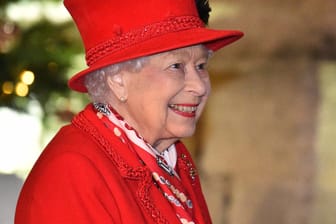 Queen Elizabeth: Das Oberhaupt des britischen Königshauses traf sich mit Prinz Charles und Camilla, sowie William und Kate im Windsor Castle.