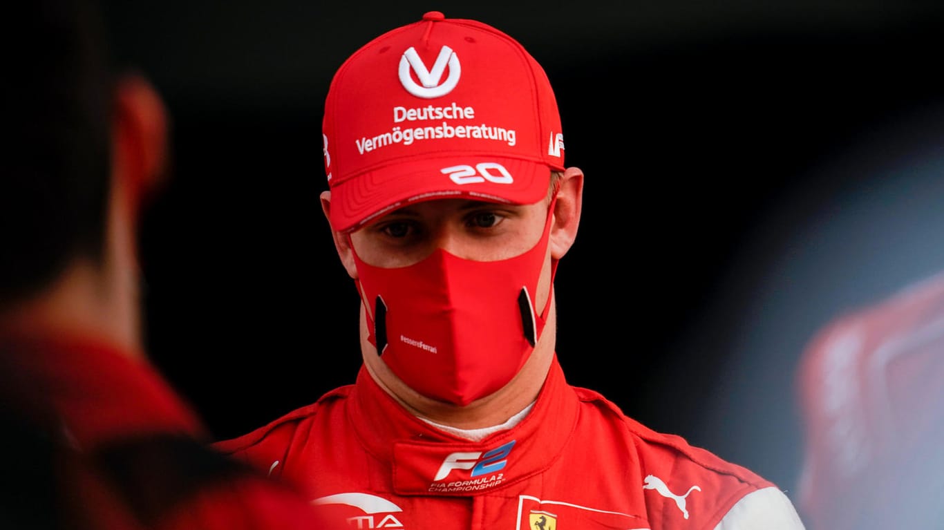 Mick Schumacher: Der deutsche Motorsportler wird kommende Saison in der Formel 1 an den Start gehen.