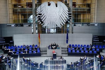 Generaldebatte im Bundestag: Am 26. September 2021 wählt Deutschland ein neues Parlament.