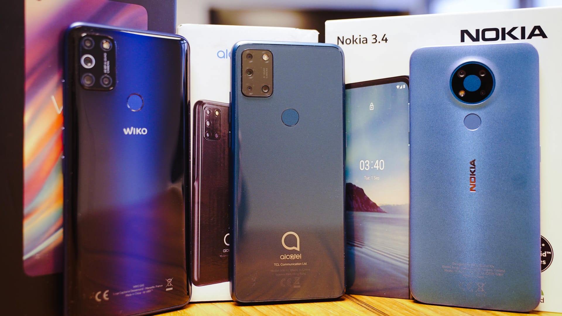 Das Wiko View 5, das Alcatel 3X und das Nokia 3.4: Einsteigersmartphones gibt es für weniger als 200 Euro.