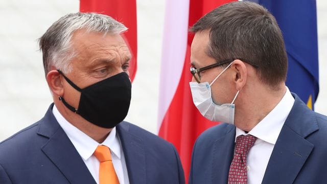 Die Premierminister von Ungarn und Polen: Viktor Orban und Mateusz Morawiecki.
