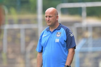 Björn Mehnert im Jahr 2018 als Trainer des FC Wiedenbrück (Archivbild): Der 44-Jährige wechselt nun nach Wuppertal.