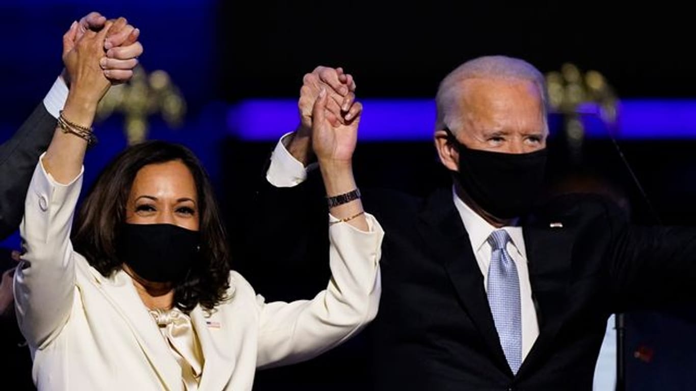 Die US-Politiker Joe Biden und Kamala Harris sind vom "Time Magazine" zu den Personen des Jahres gekürt worden.