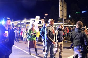 "Querdenken"-Demo in Leipzig: Nach seiner Teilnahme soll sich ein führender Kopf der Bewegung mit Corona infiziert haben.