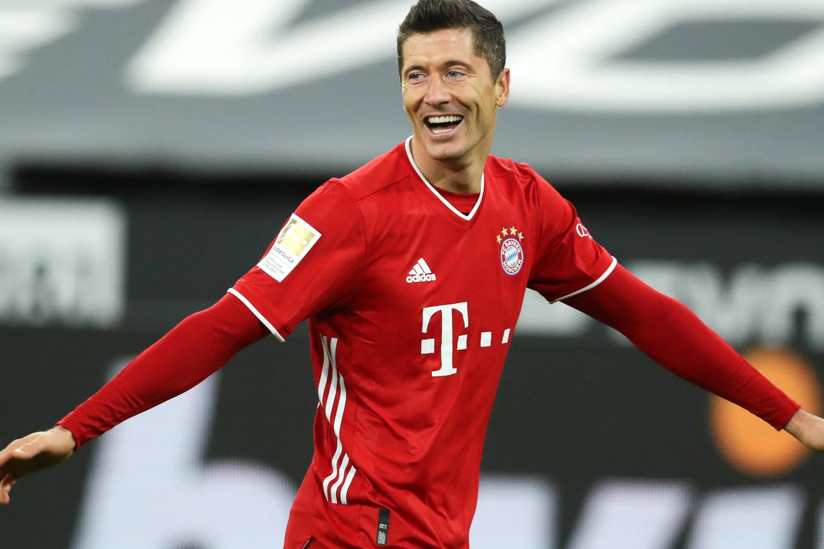 Chance auf den ganz großen Titel: Robert Lewandowski könnte auch bei der Wahl zum Weltfußballer jubeln.