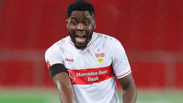 Stuttgarts Orel Mangala in Aktion