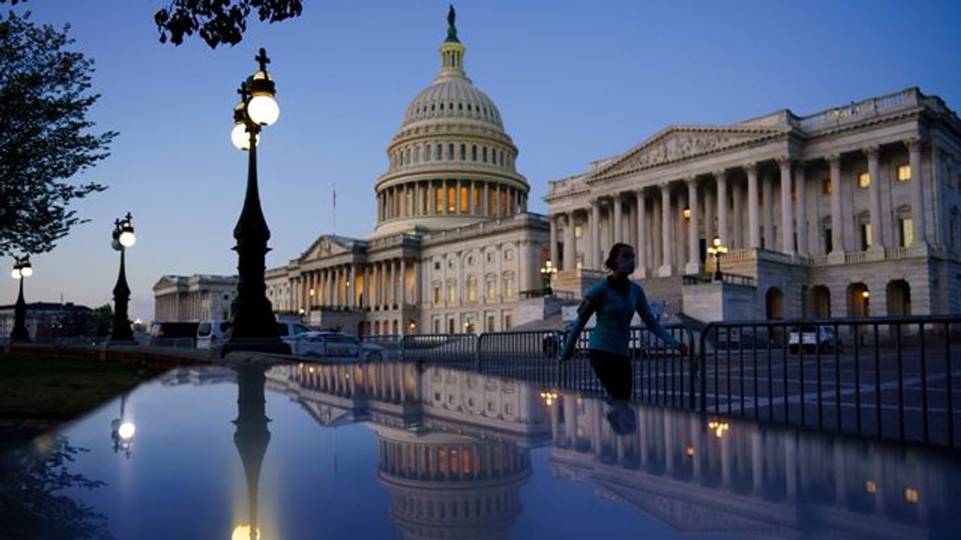 Das Kapitol in Washington ist Sitz des US-Senats und des Repräsentantenhauses.