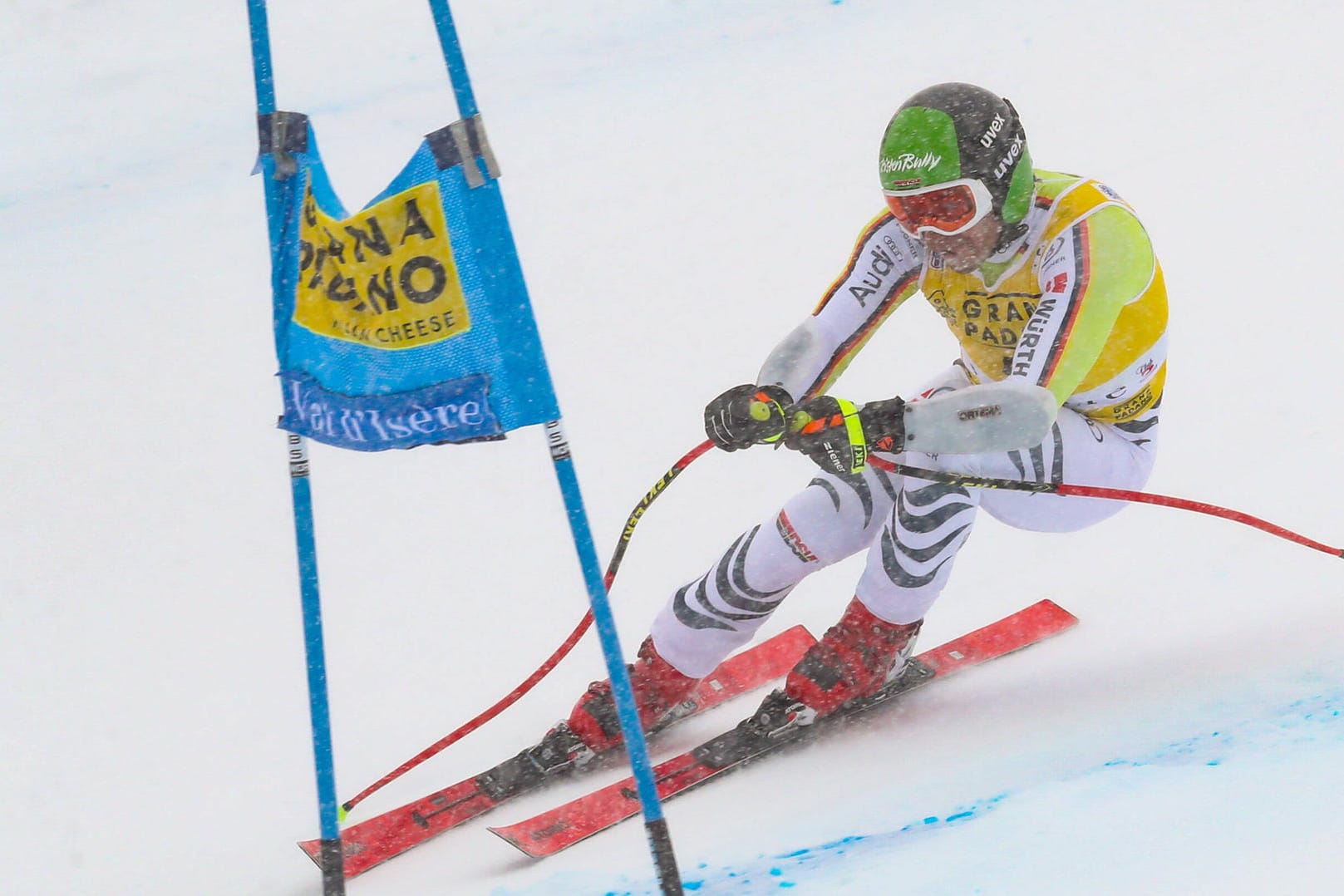 Andreas Sander: Der Deutsche schaffte es im Super-G in Frankreich unter die ersten zehn Fahrer.