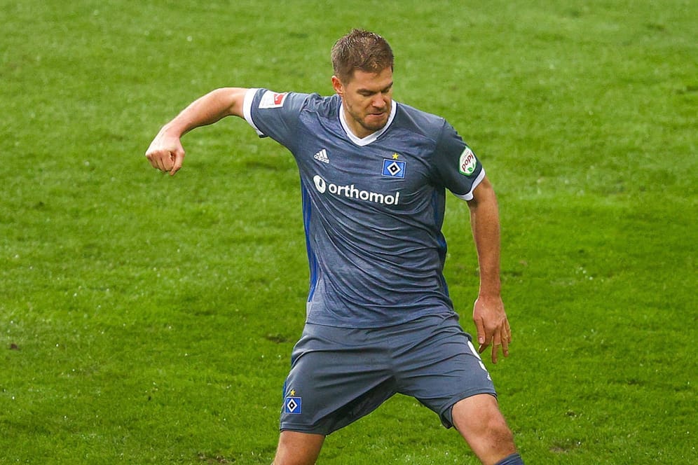 Simon Terodde: Der Zweitliga-Rekordtorschütze netzt auch in Darmstadt doppelt für den HSV.